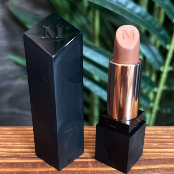 Morphe Mega Matte Lipstick in Main Squeeze, Full Size. New without box. - Picture 5 of 7